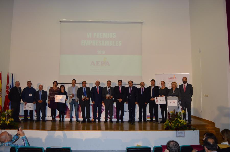@davidperez muestra su apoyo a los empresarios de #Alcorcón en la entrega de la VI edición de los premios de @aepa_asociacion