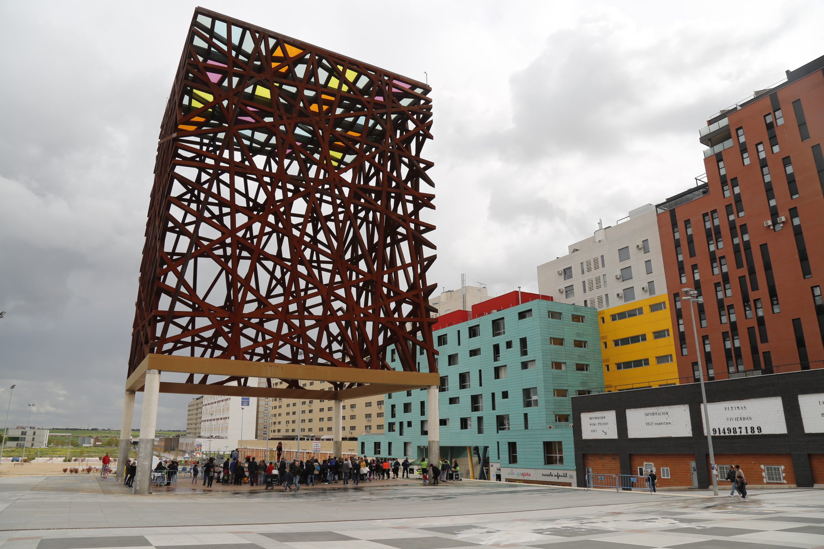 https://sur-madrid.com/online/?p=4963