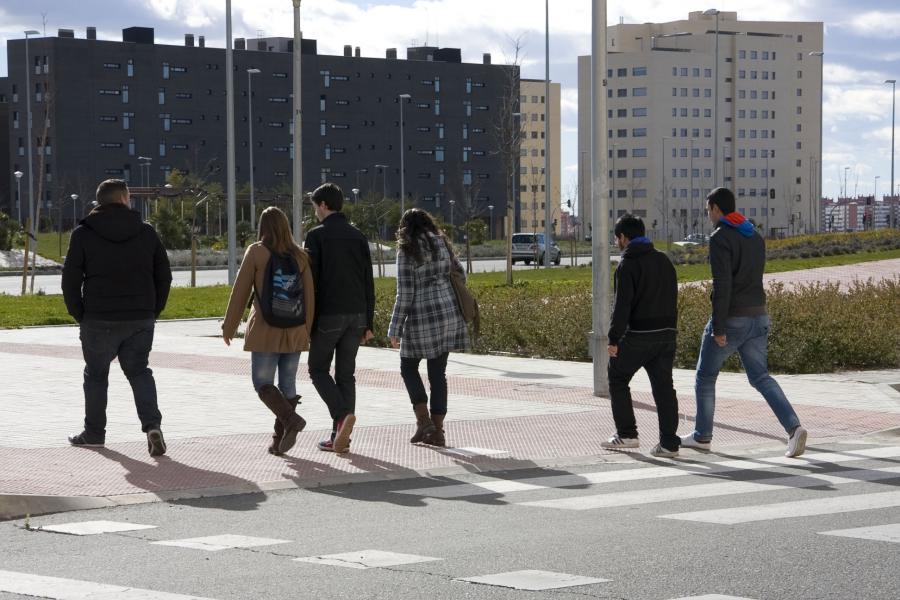 El paro en los menores de 25 años ha bajado en un 17,42% en febrero respecto hace un año #Alcorcón