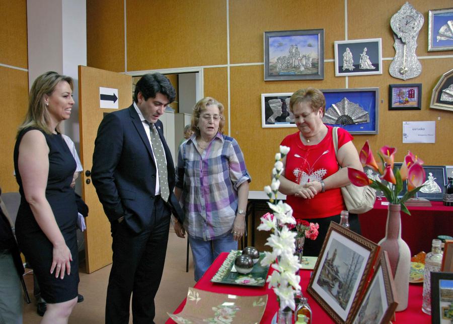 Los mayores de #Alcorcón podrán solicitar a partir del 5 de junio su plaza en los talleres del próximo curso