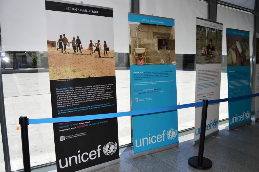 Los vecinos de #Alcorcón podrán visitar una exposición de Unicef sobre el derecho de los niños de tener acceso al agua @UNICEFenEspanol