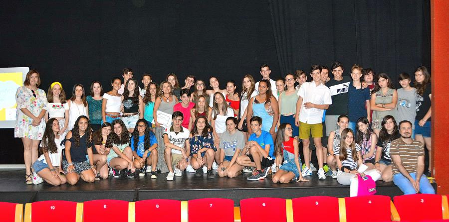 Más de 200 escolares de #Alcorcón han recibido hoy sus diplomas como “Alumnos Ayudantes Tic”
