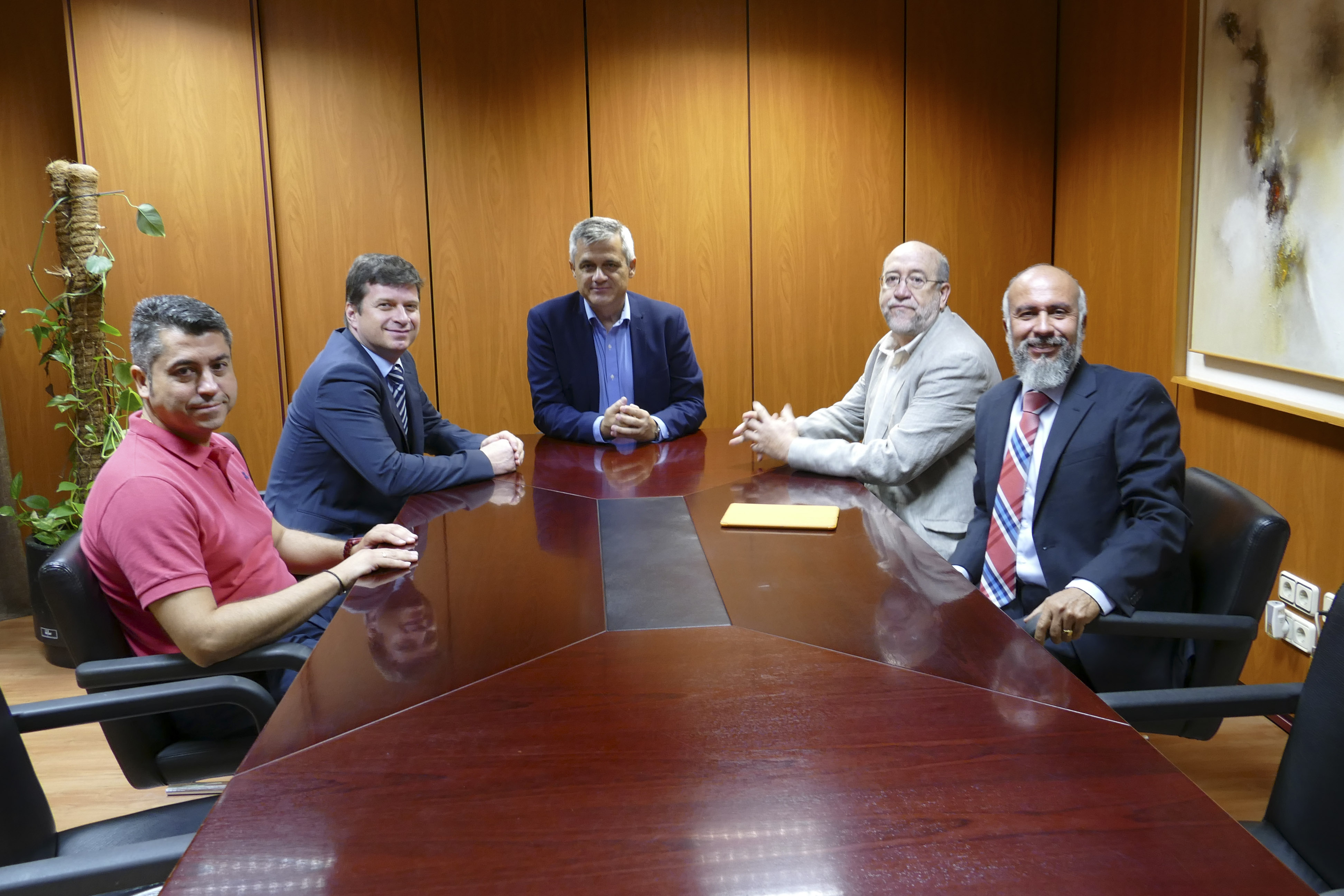 https://sur-madrid.com/online/?p=9643
