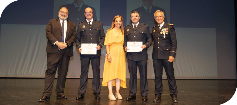 La ciudad reconoce la labor de su Policía Local y de quienes contribuyen a la seguridad y la convivencia