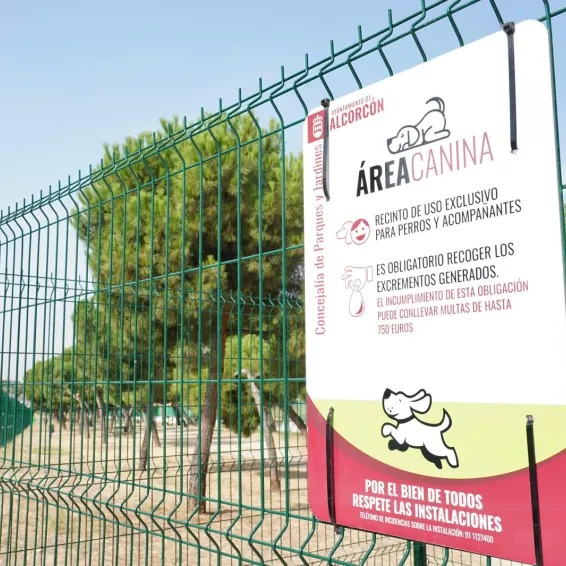 La ciudad de Alcorcón renueva más de 13.000 m2 de áreas caninas y avanza en la creación de cuatro nuevas zonas