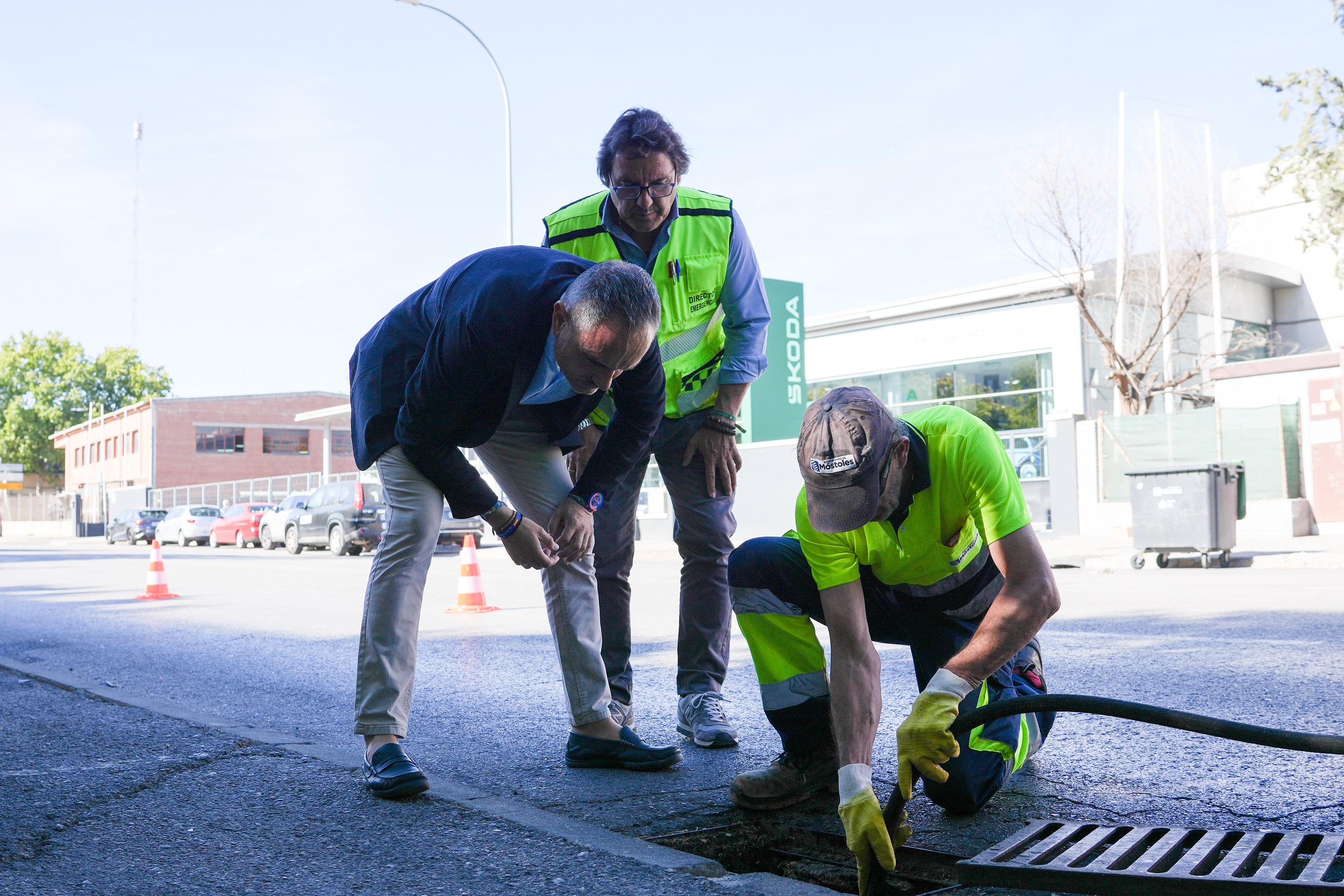 Móstoles pone en marcha el plan preventivo de mantenimiento y limpieza de la red de drenaje ante la llegada de lluvias