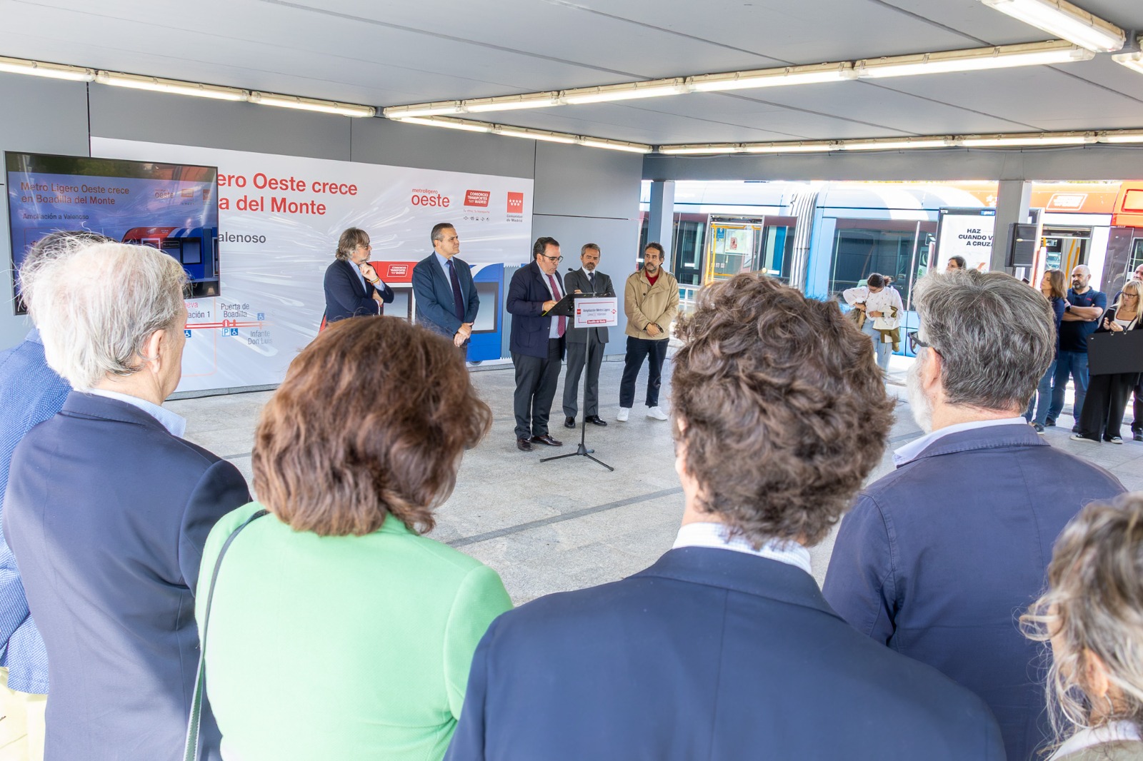 EL CONSEJERO DE TRANSPORTES PRESENTA EN BOADILLA LA AMPLIACIÓN DE METRO LIGERO OESTE HASTA VALENOSO