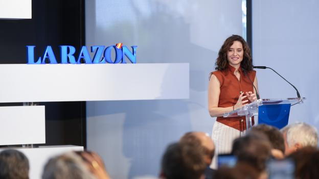 Díaz Ayuso elogia el papel de la Enfermería en los problemas de salud mental que se propagan “de manera vertiginosa y no tan silenciosa”