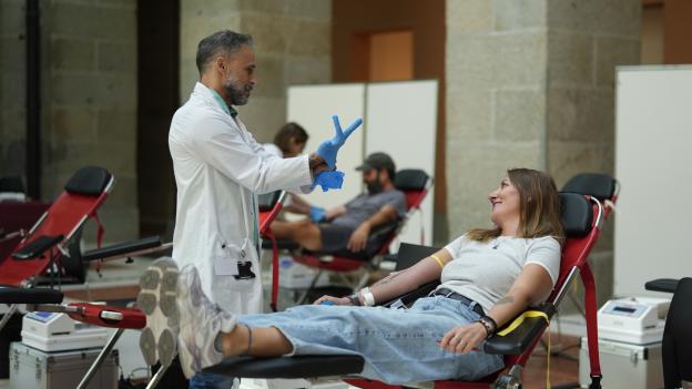 La Comunidad de Madrid abre la Real Casa de Correos al maratón de donación de sangre y plasma