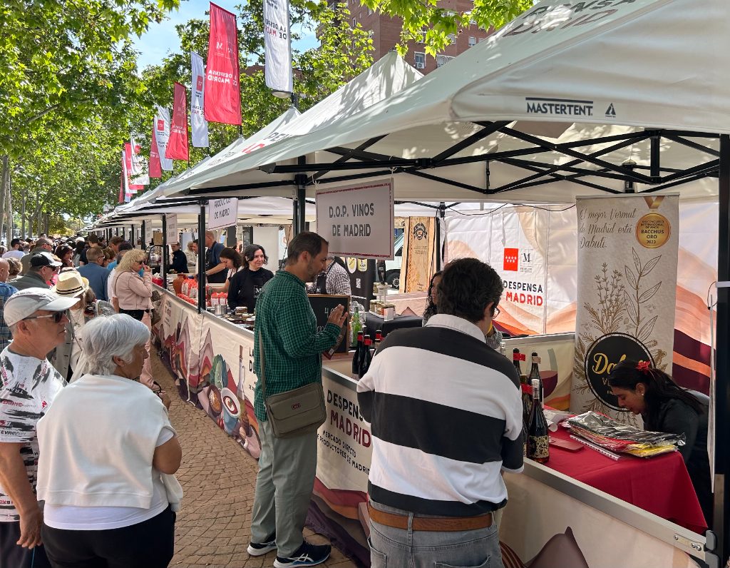 Leganés celebra este sábado en San Nicasio su III Mercado Agroalimentario con 15 productores locales, degustación y maridaje