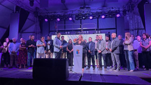 El director de la ASEM112 ofreció el pregón de las fiestas de Villamantilla en homenaje a los que combatieron el incendio de la Sierra Oeste