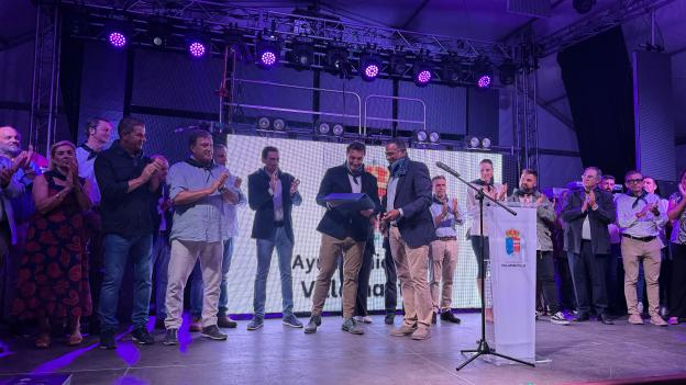 El director de la ASEM112 ofreció el pregón de las fiestas de Villamantilla en homenaje a los que combatieron el incendio de la Sierra Oeste
