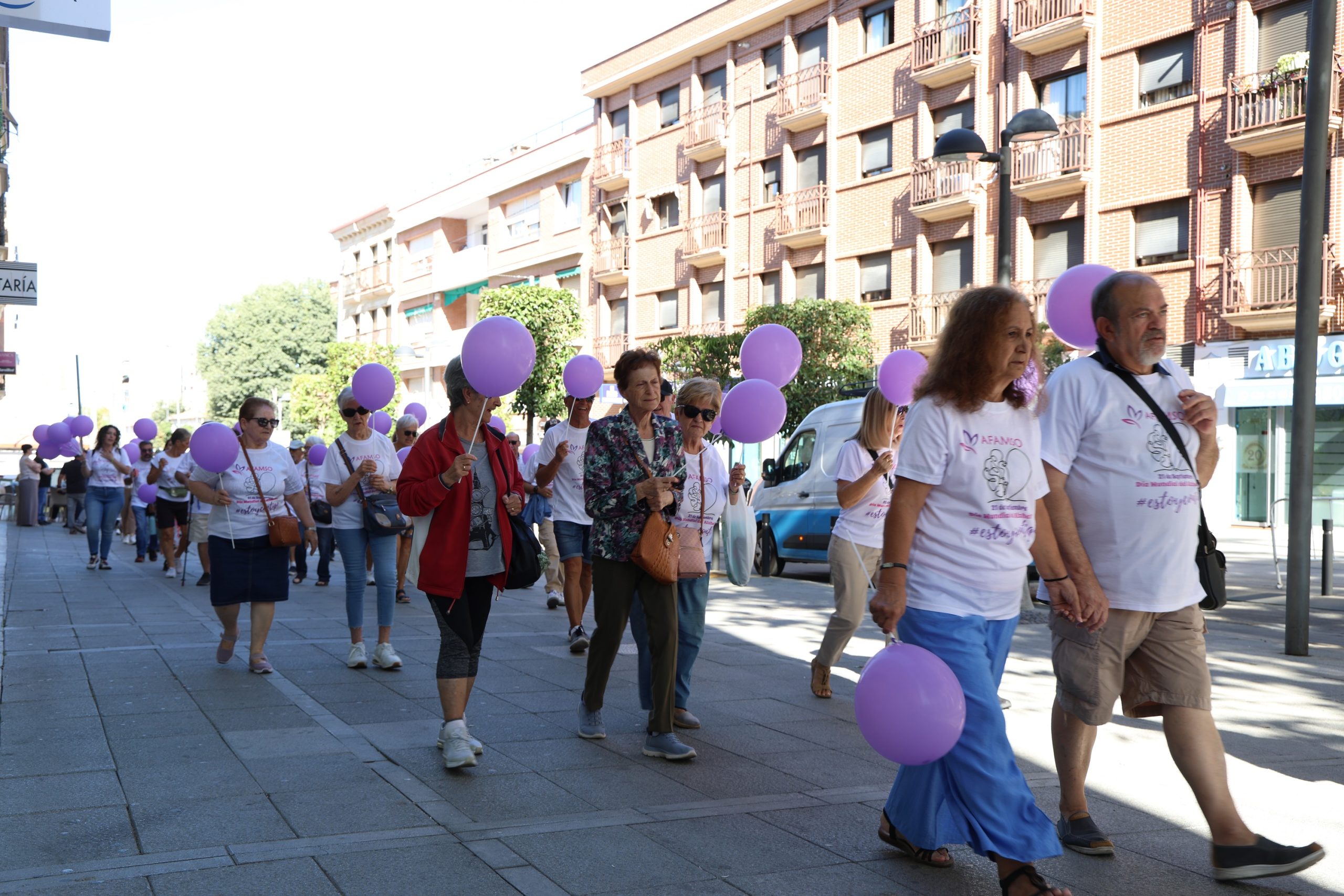 Móstoles visibiliza el Alzheimer con una marcha solidaria