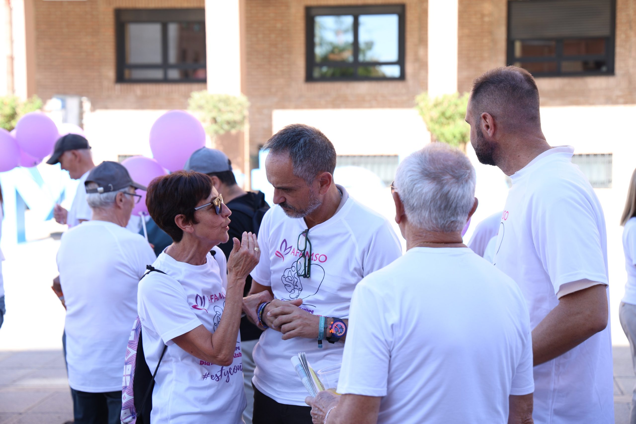 Móstoles visibiliza el Alzheimer con una marcha solidaria
