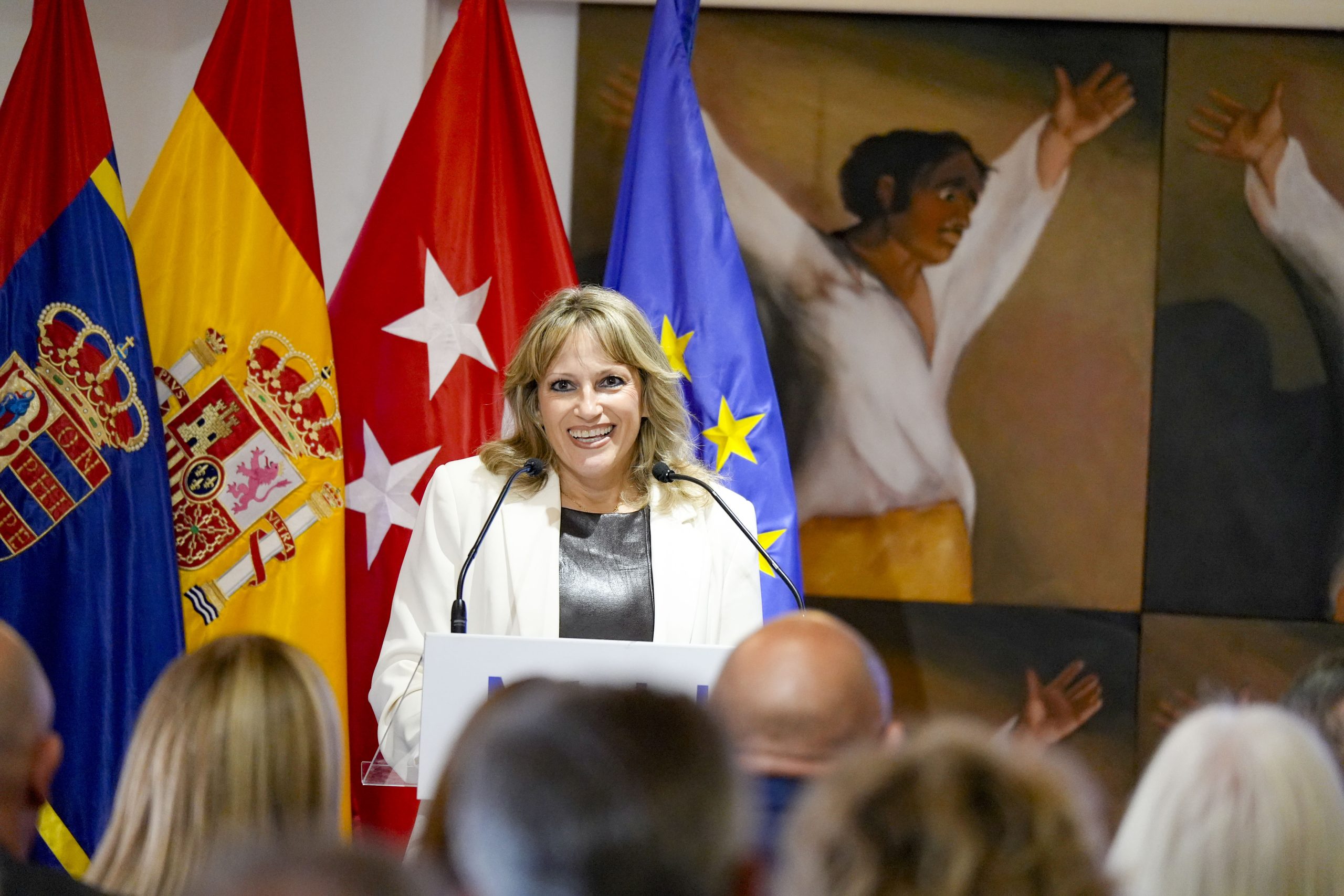 El Ayuntamiento homenajea a empresas y comercios con más de 50 años de trayectoria profesional en Móstoles