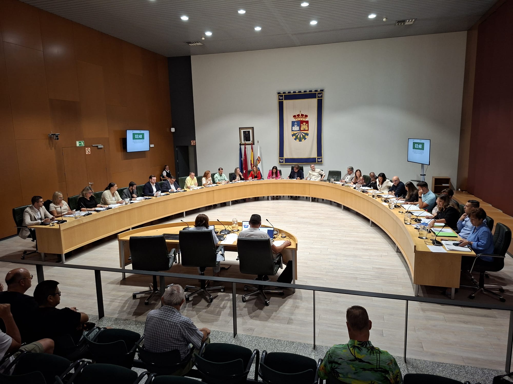 El Pleno reconoce la contribución de las personas mayores en la construcción de Fuenlabrada