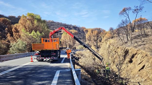 La Comunidad de Madrid repara 13 carreteras afectadas por el gran incendio de la Sierra Oeste con una inversión de 4,9 millones de euros