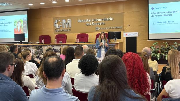 El Hospital público del Sureste celebra su tercera Jornada de Humanización, centrada en el cuidado de quienes cuidan