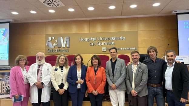 El Hospital público del Sureste celebra su tercera Jornada de Humanización, centrada en el cuidado de quienes cuidan