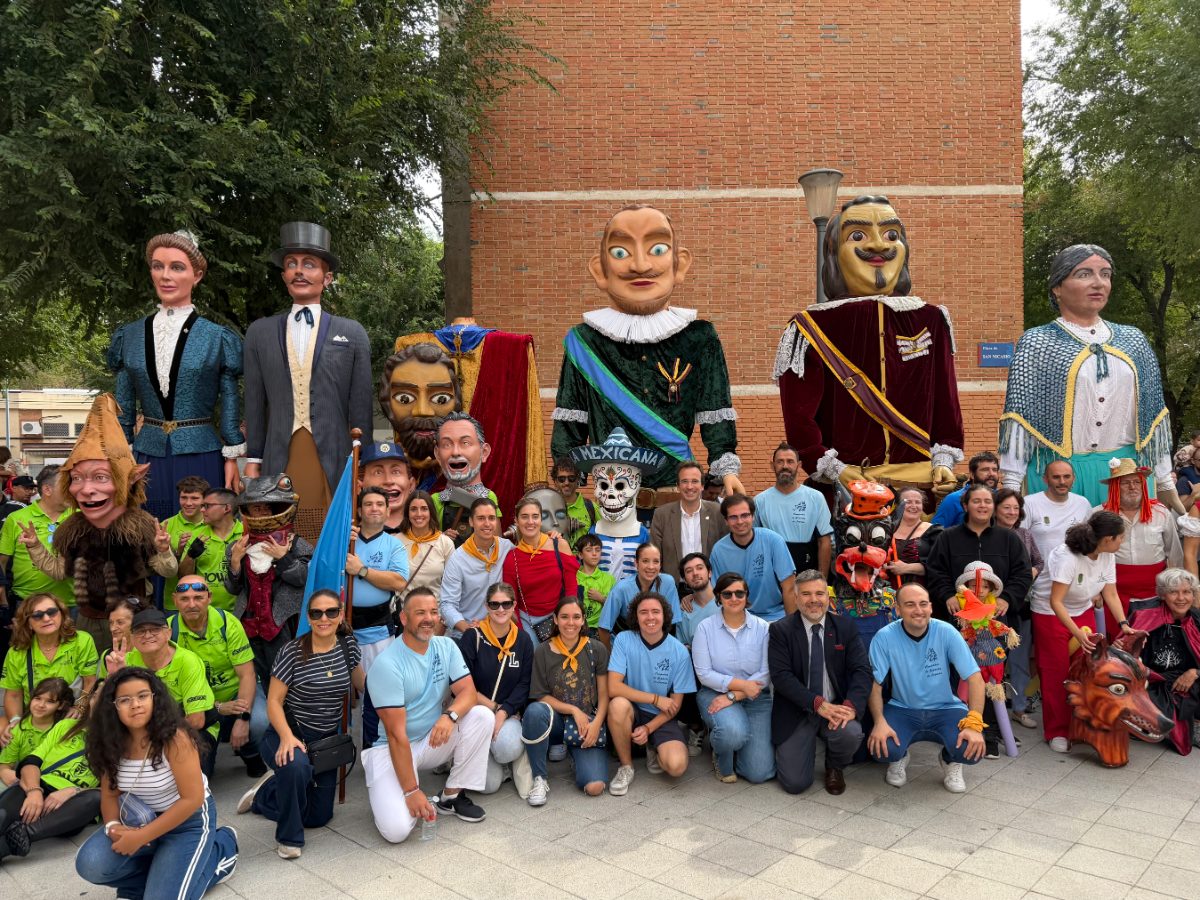 Las Fiestas de San Nicasio arrancan con el primer lleno en el Recinto Ferial: más de 10.500 personas vibraron con la Orquesta Panorama