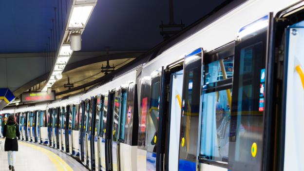 La Comunidad de Madrid refuerza la red de Metro hasta en un 70% para facilitar la movilidad durante el Día de la Hispanidad