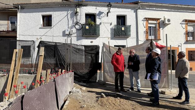 La Comunidad de Madrid dota de nuevos servicios públicos a Valdepiélagos y renueva el entorno del antiguo Silo de Valdeavero