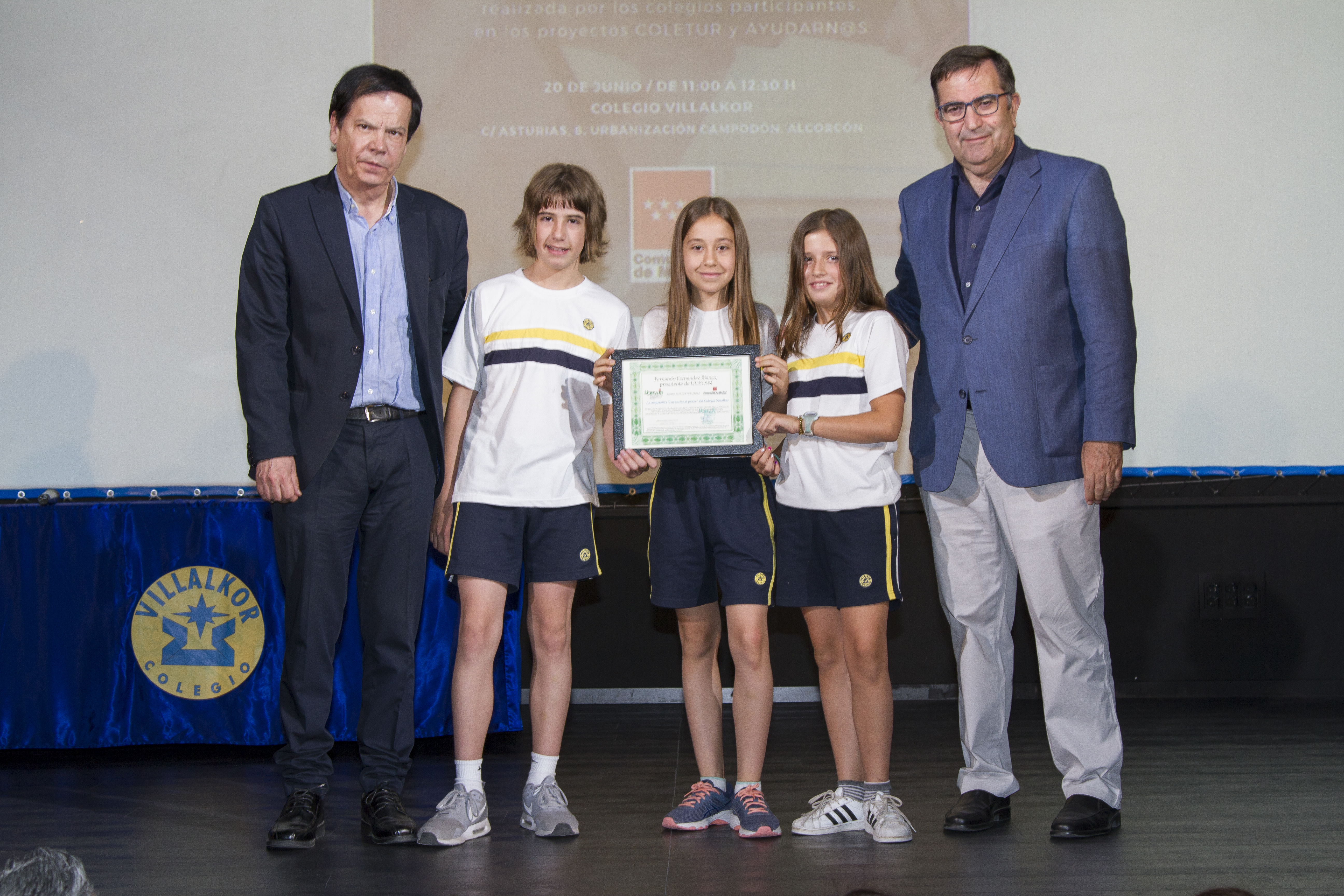 entrega diplomas Villalkor