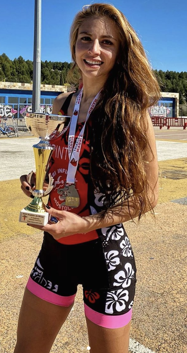 Texto Alternativo: Atletas del Club de Triatlón Tri Infinity de Móstoles destacan en el Campeonato de Madrid Duatlón Sprint