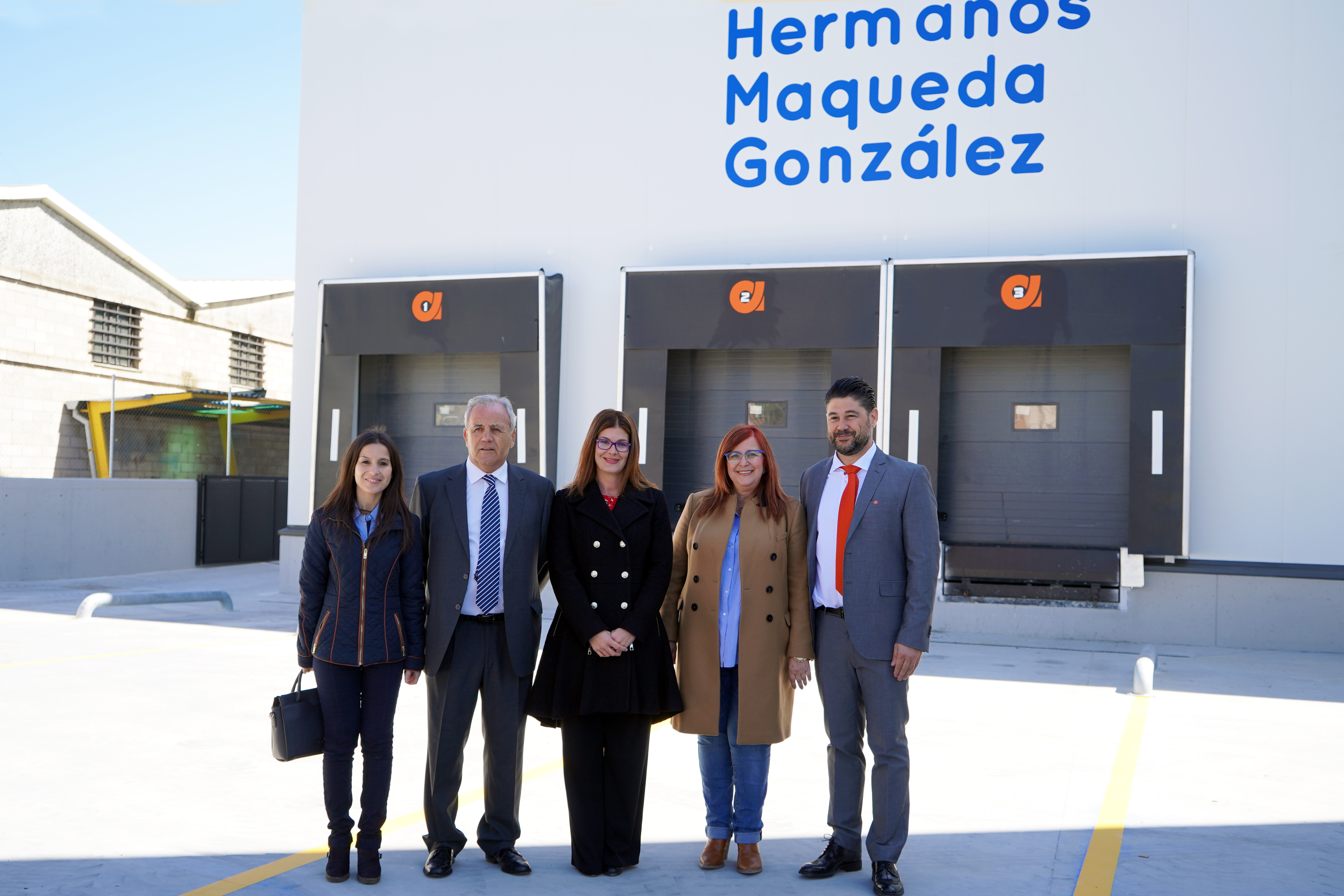 Texto Alternativo: Visita a las nuevas instalaciones de la empresa Hermanos Maqueda