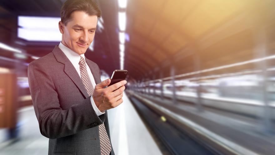 Texto Alternativo: Reforzamos la ‘App’ de Metro para que el viajero pase el tiempo mínimo en sus instalaciones