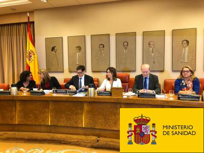 Texto Alternativo: El Ministerio de Sanidad Informa: El Gobierno mantiene el reparto regular de mascarillas a las CCAA y entrega otros cuatro millones de unidades
