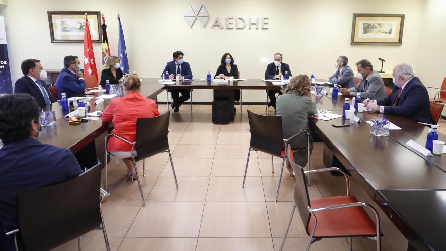 Texto Alternativo: Díaz Ayuso la Comunidad de Madrid presenta a los empresarios del Corredor del Henares el Plan de Reactivación
