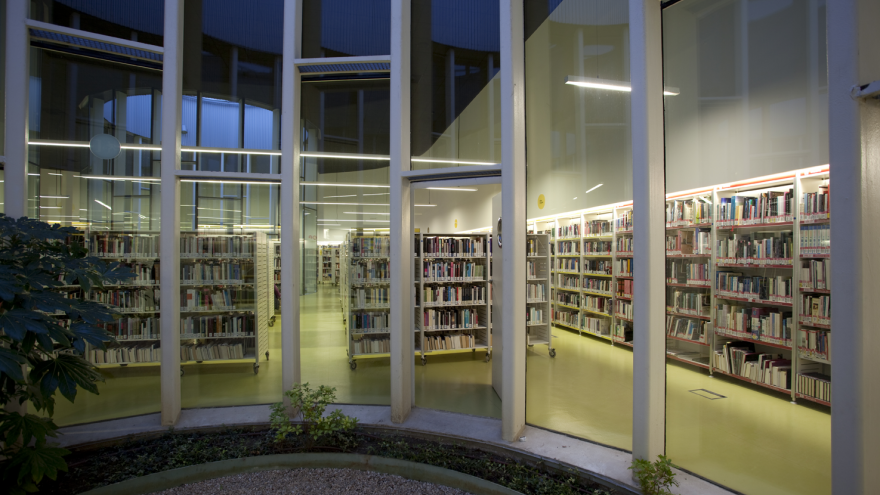 Texto Alternativo: La red de Bibliotecas de la Comunidad de Madrid reabre sus puertas