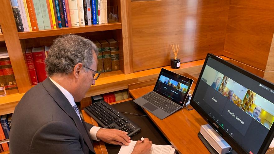 Texto Alternativo: Promoveremos las enseñanzas de Formación Profesional en el ámbito de la energía