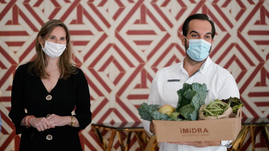 Texto Alternativo: Pondremos en marcha un nuevo laboratorio de agricultura abierta con el chef Mario Sandoval
