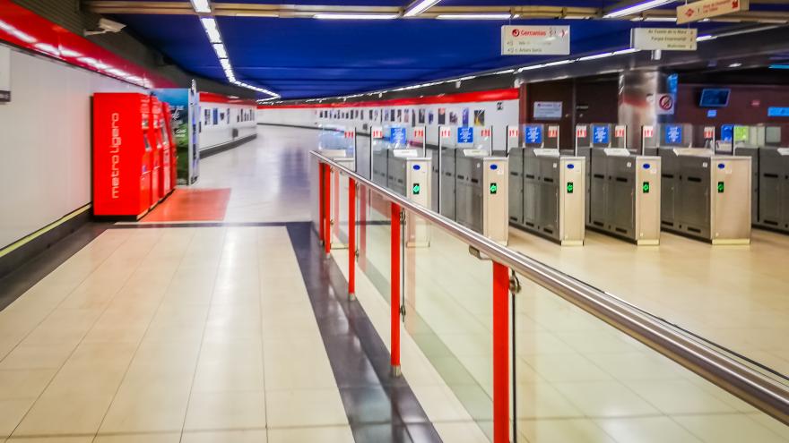 Texto Alternativo: El Gobierno de la Comunidad destina 155,5 millones de euros a la limpieza de las estaciones de Metro
