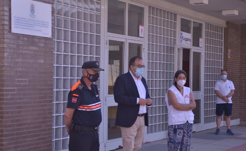 Texto Alternativo: El Ayuntamiento homenajea a Protección Civil y a Médicos Sin Fronteras por el trabajo realizado en el Hospital de Campaña de Leganés