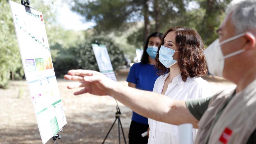 Texto Alternativo: Díaz Ayuso el Gobierno de la Comunidad presenta Madrid en verde con sendas adaptadas a los protocolos COVID-19