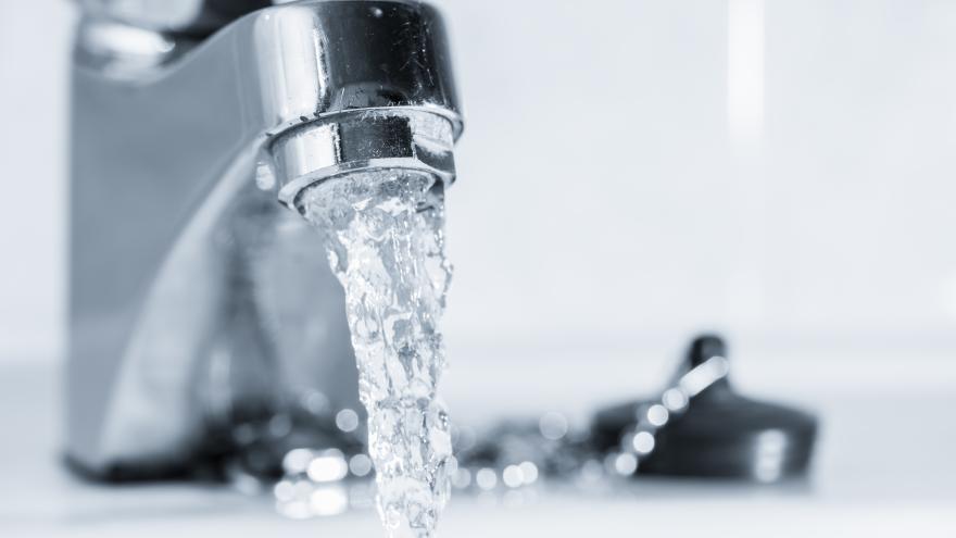 Texto Alternativo: Renovaremos los accesos de la Estación de Tratamiento de Agua de Canal en Colmenar