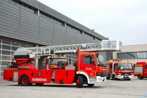 Texto Alternativo: La Junta de Gobierno Local aprueba el servicio de reparación y mantenimiento de las autoescalas del Servicio de Bomberos y Protección Civil