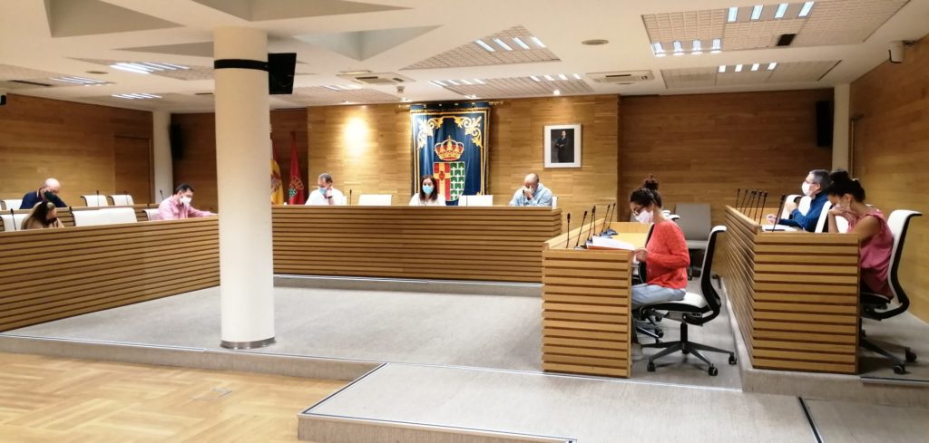 Texto Alternativo: El Ayuntamiento de Getafe celebra la Comisión de Reconstrucción de la Ciudad por la COVID-19