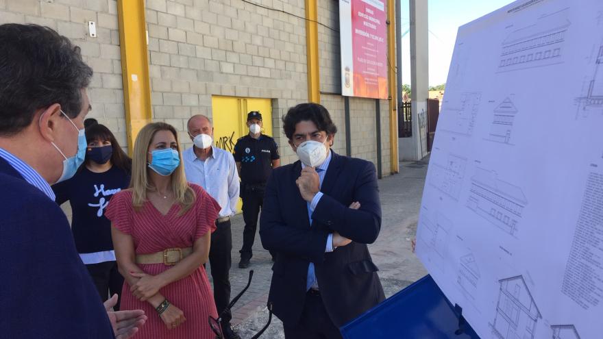 Texto Alternativo: Dotamos a Guadalix de la Sierra de un edificio multiusos con biblioteca y una piscina cubierta