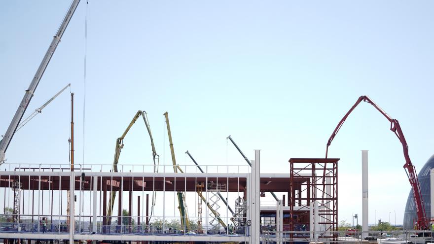 Texto Alternativo: El nuevo Hospital de Emergencias de la Comunidad de Madrid ya alcanza el 35% de su construcción