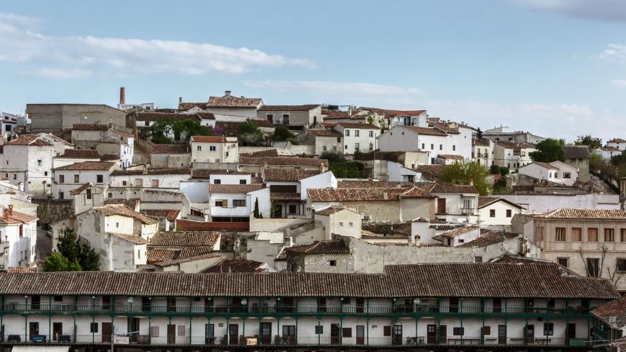Texto Alternativo: Adecuamos el PIR para que los ayuntamientos puedan destinar el 50% a gasto corriente