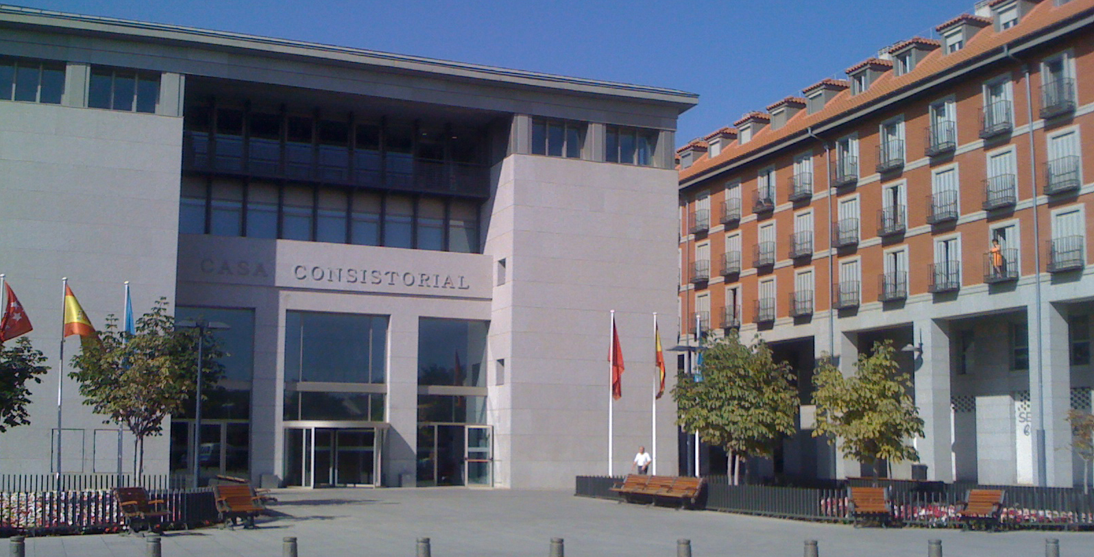 Texto Alternativo: El Ayuntamiento de Leganés aprueba una serie de medidas urgentes para tratar de evitar la propagación de la COVID19