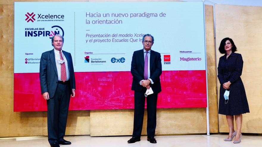 Texto Alternativo: 50 centros educativos participan en un innovador programa de orientación académica y profesional