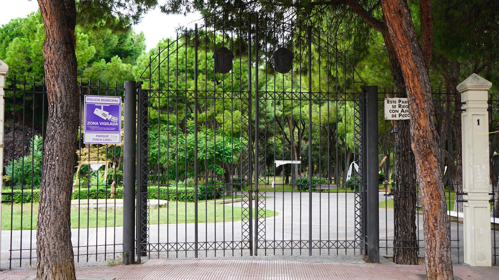 Texto Alternativo: Móstoles mantendrá cerrados mañana los principales parques verdes ante la previsión de fuertes vientos