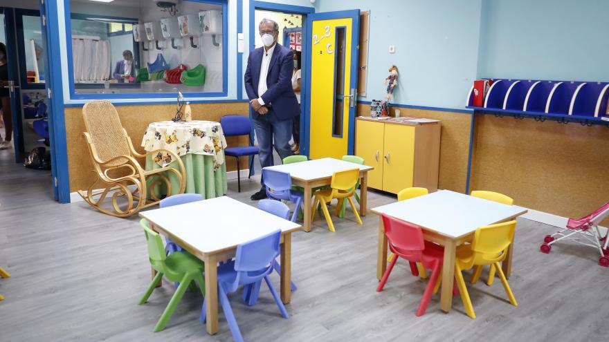 Texto Alternativo: Reducimos la ratio a 18 alumnos en los colegios y a 20 en 1º y 2º de ESO