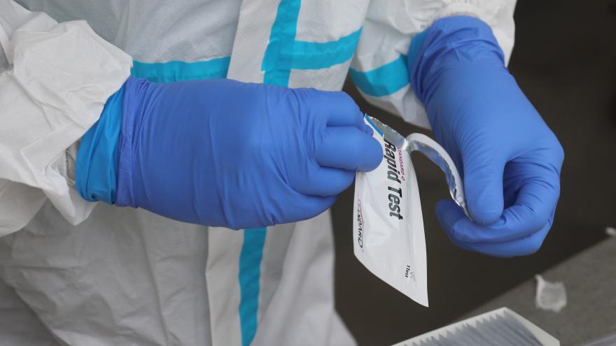 Texto Alternativo: Ya la Comunidad de Madrid afirma que ha destinado casi 1.800 millones del Fondo COVID a combatir la pandemia