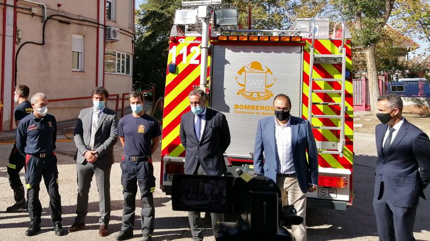 Texto Alternativo: El Gobierno de la Comunidad refuerza la extinción de incendios con la integración del Parque de Bomberos de Leganés
